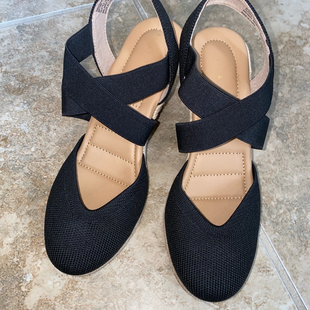 Kelly and Katie platforms